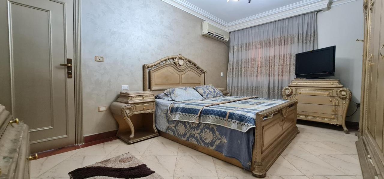 Comfy 3 Bedrooms Apartment In Cairo 96 Exteriör bild