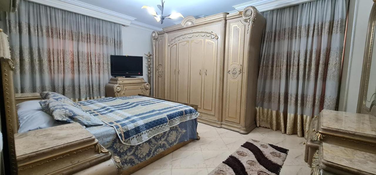 Comfy 3 Bedrooms Apartment In Cairo 96 Exteriör bild