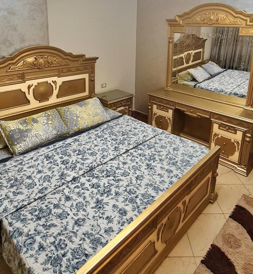 Comfy 3 Bedrooms Apartment In Cairo 96 Exteriör bild